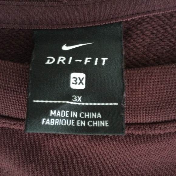 NIKE Women's Plus Versa Crew Embossed Crop Training Sweatshirt Sz 3X - Picture 9 of 13